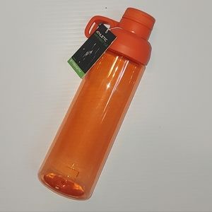 Vibrant Vitality: The Athletic Water Bottle - Quench Your Thirst with 25…